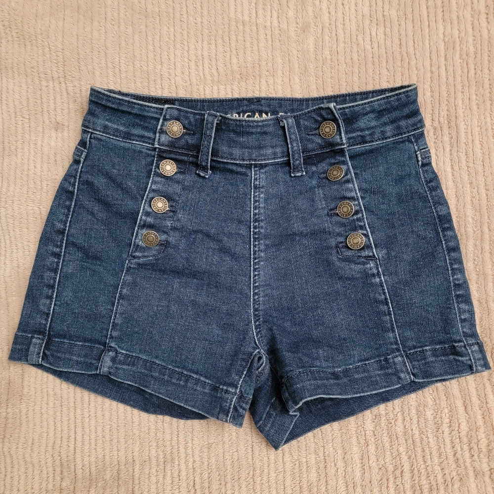 American Eagle Outfitters || dark blue jean shorts